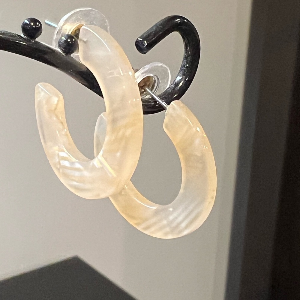 Initial Outfitters Acrylic hoop earrings
